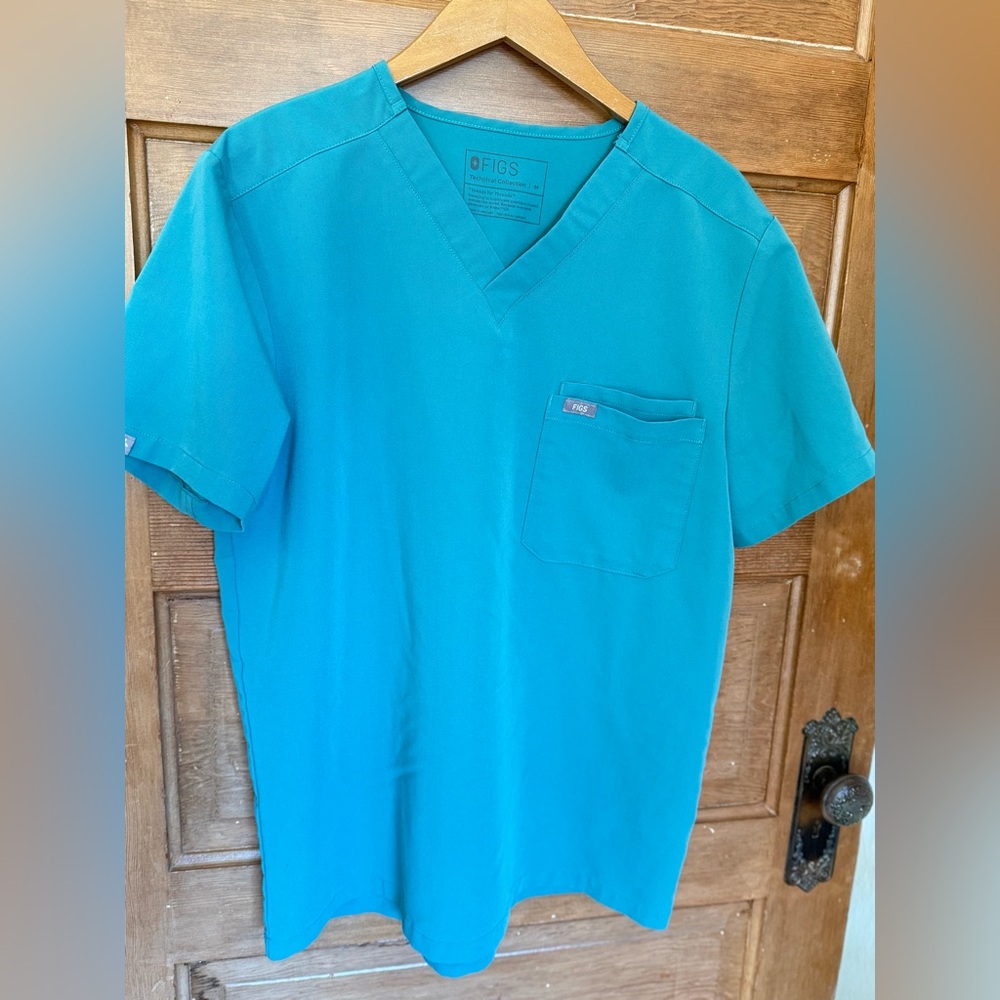 Figs Men's teal scrub top